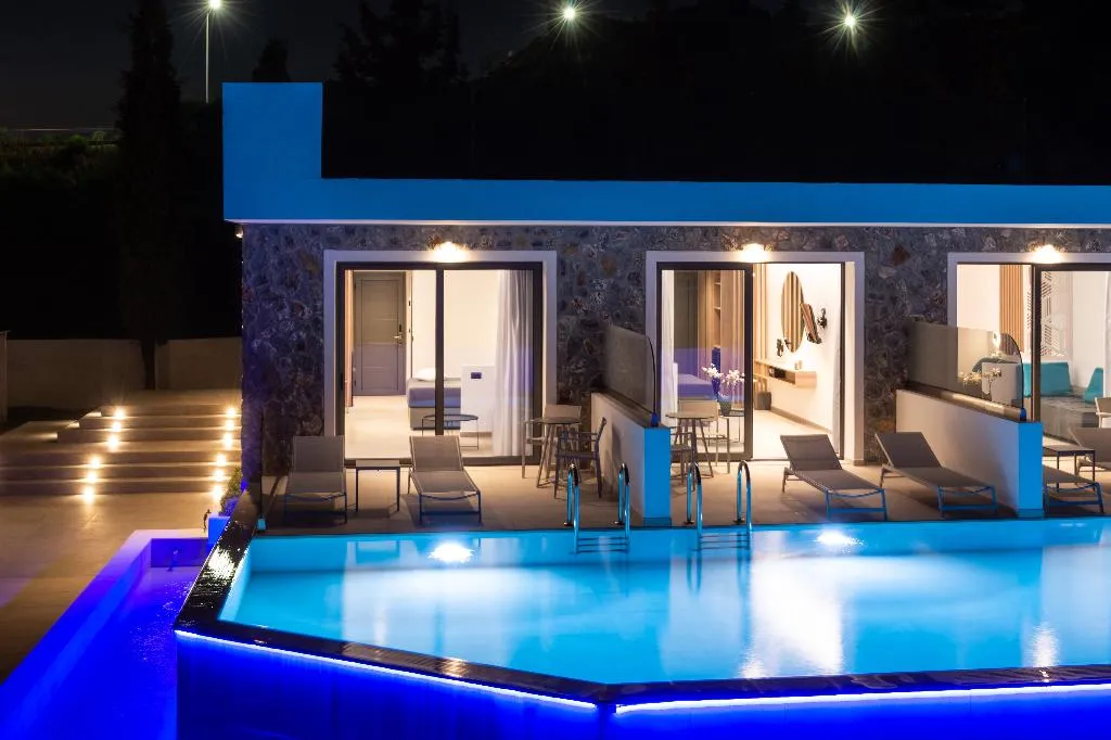 SUITE SUPERIOR WITH PRIVATE POOL Room, Zoes, Rhodes
