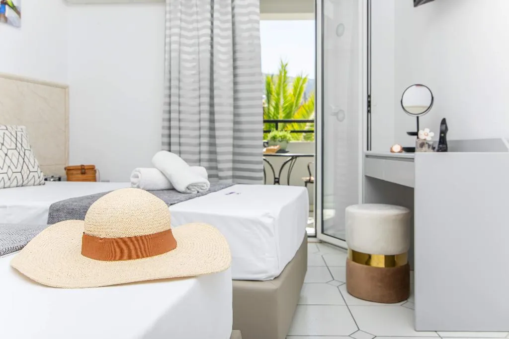 STUDIO CAPACITY 2 Room, Icandy Sol, Crete