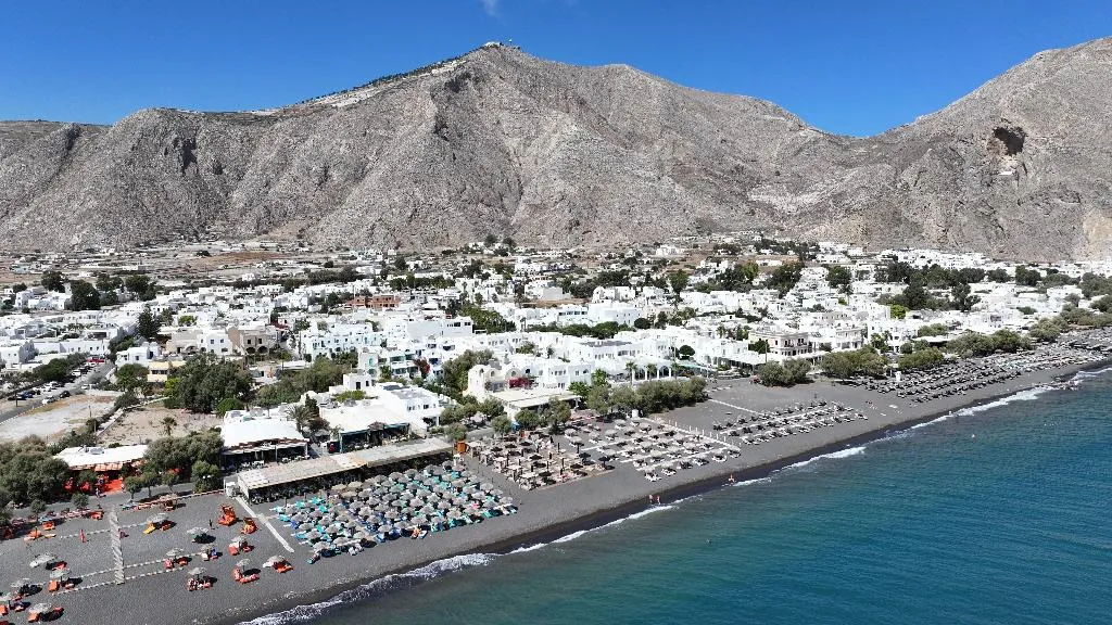 Beach, Mary Bill, Santorini