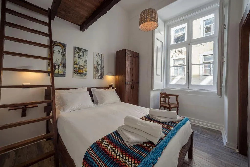 Room, Casinha Dos Sapateiros, Lisbon