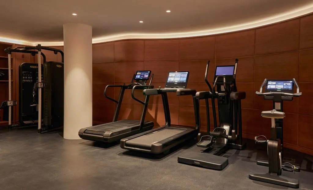 Sports and Entertainment, The Carlton, Milan, Milan