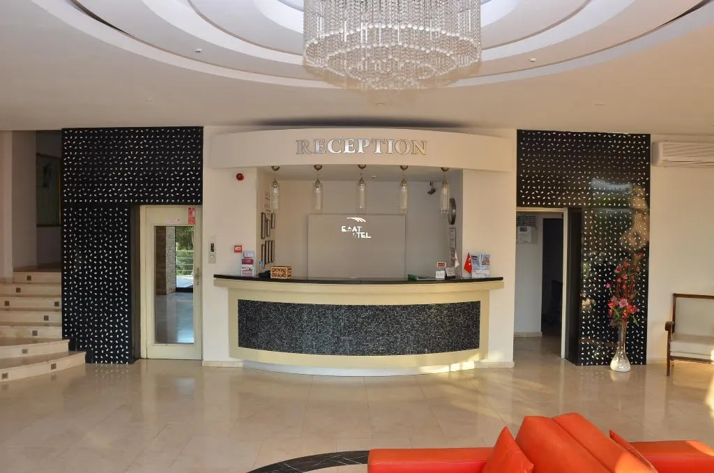 Lobby, Esat Otel Kusadasi, Izmir