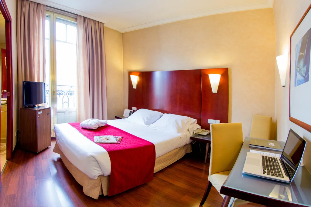 DOUBLE WITH DOUBLE BED Room, Hotel Arosa, Madrid