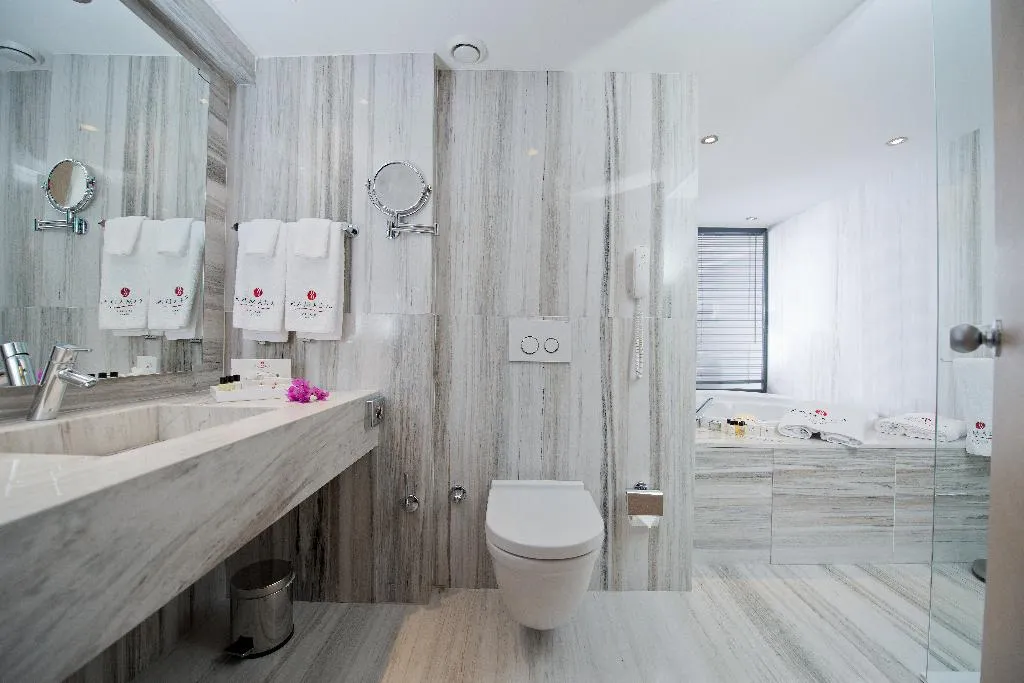 SUITE DELUXE Room, Ramada Resort by Wyndham Bodrum, Bodrum