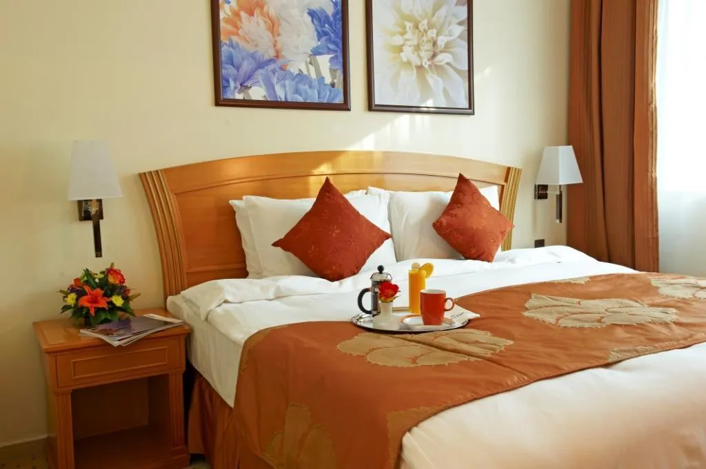 Room, Golden Tulip Sharjah, Dubai