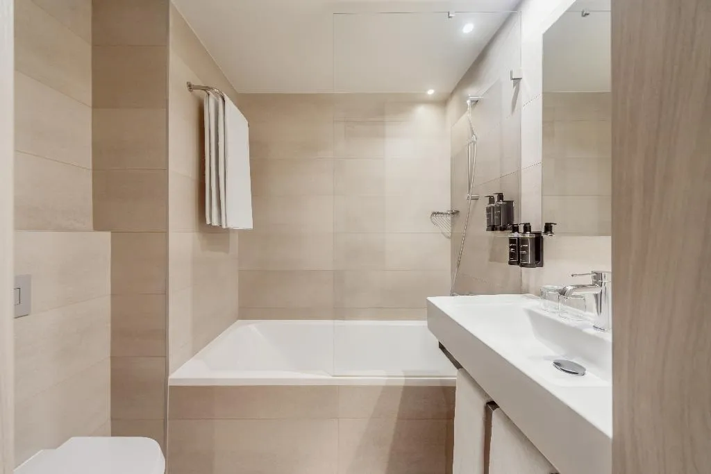Double or Twin SUPERIOR Room, Dorma Liberdade, Lisbon