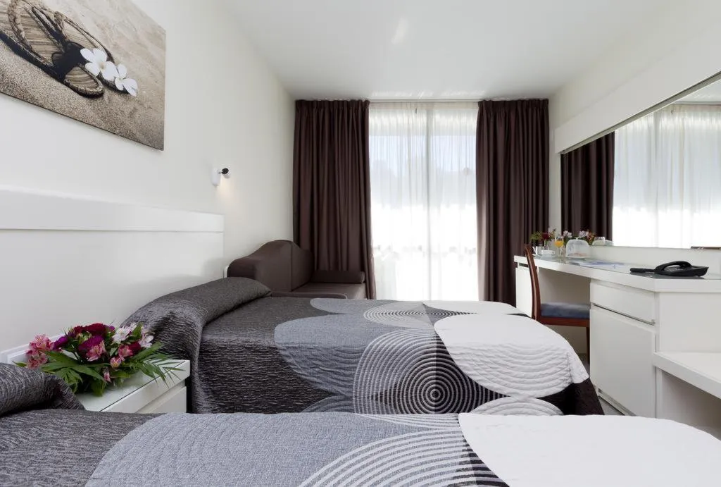 DOUBLE STANDARD Room, Marina Resort Benidorm-The Original Benidorm Vibe, Costa Blanca