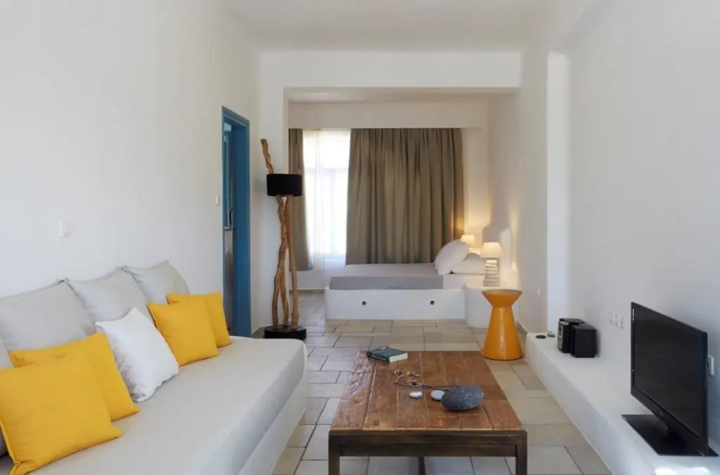 Room, Black Rose Suites, Santorini