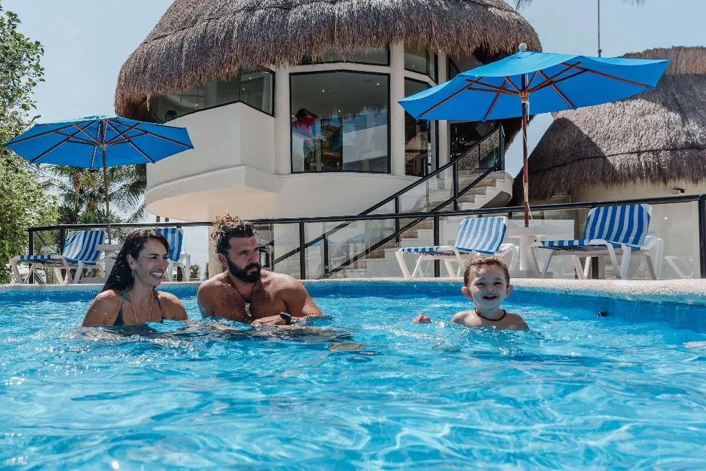 Pool, The Reef Playacar Beach Resort & Spa, Cancun Area