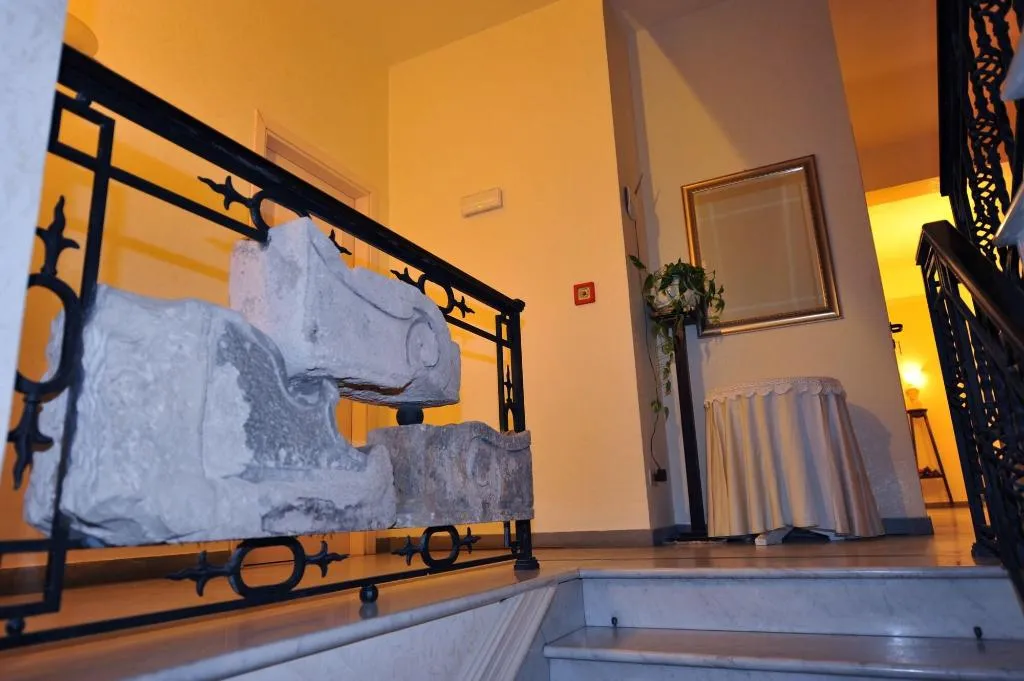 Lobby, Hotel Donato, Catania