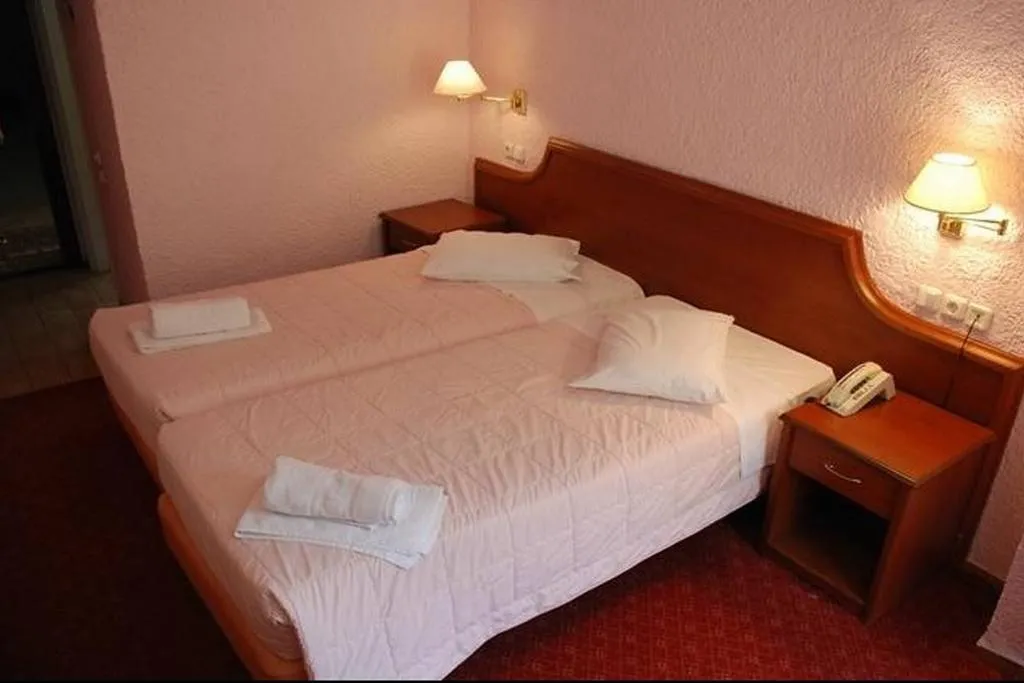 Double or Twin STANDARD Room, King Iniohos, Athens