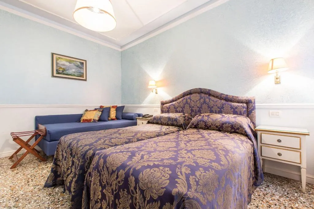 SUITE TWO DOUBLE BEDS Room, Al Piave, Venice
