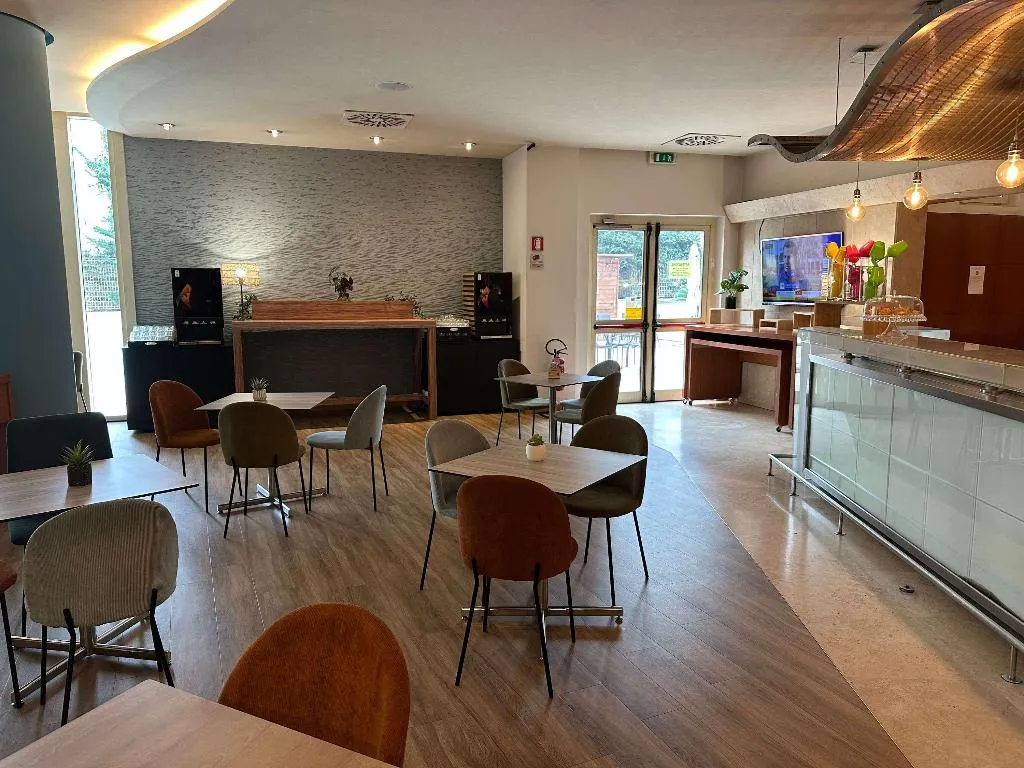 Bar, Novotel Roma Est, Rome