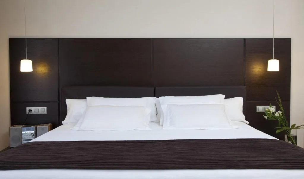 DOUBLE SINGLE USE WITH DOUBLE BED Room, HM Jaime III, Majorca