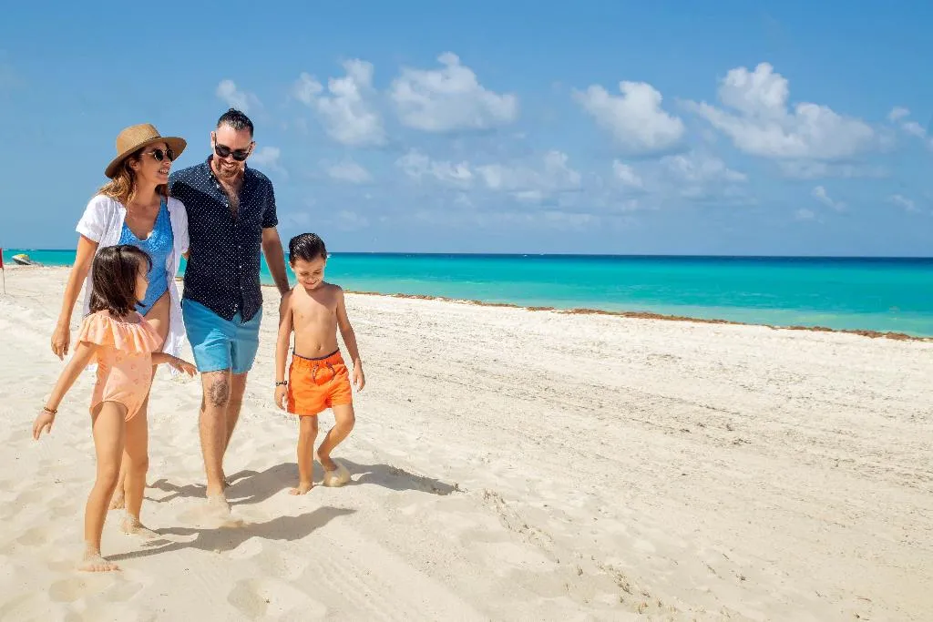 Beach, Wyndham Grand Cancun All Inclusive Resort & Villas, Cancun Area