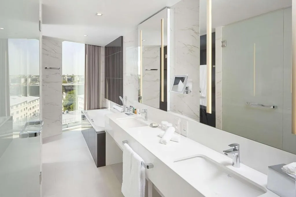 DOUBLE EXECUTIVE Room, Hilton Tallinn Park, Tallinn