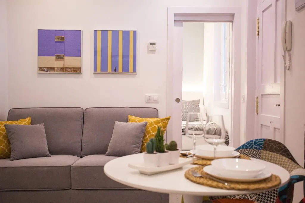 APARTMENT ONE BEDROOM Room, Gran Central Suites, Madrid