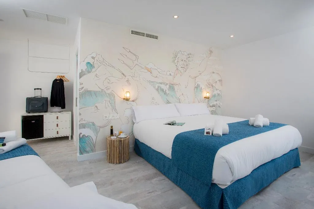 FAMILY ROOM CAPACITY 3 Room, Casual del Mar Málaga, Costa Del Sol