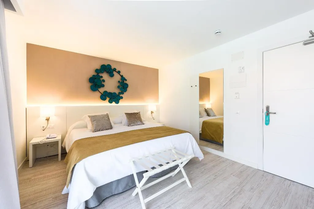 Room, Plaza Santa Ponsa Boutique Hotel -Adults Only, Majorca
