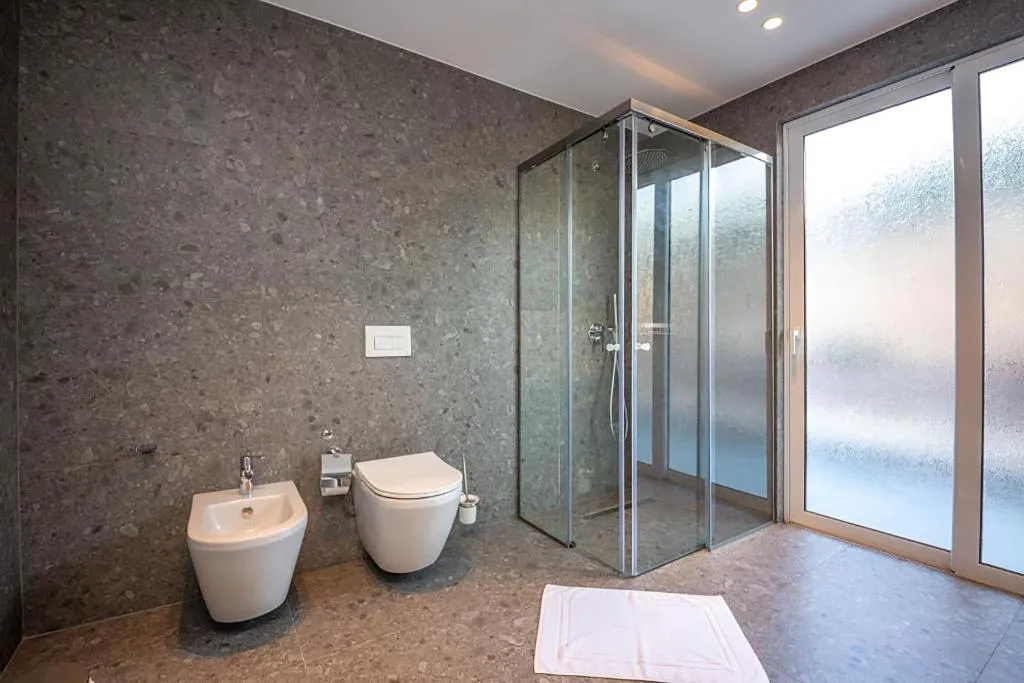 Room, Azure Inn Hotel, Southern Albania
