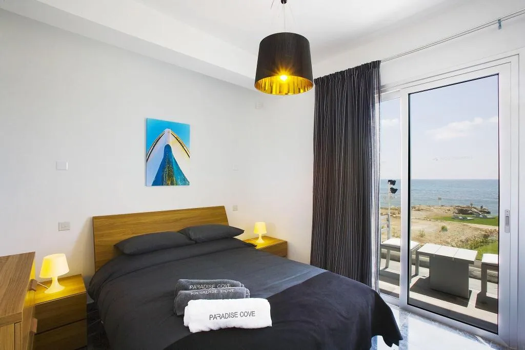 Room, Paradise Cove Luxurious Beach Villas, Cyprus