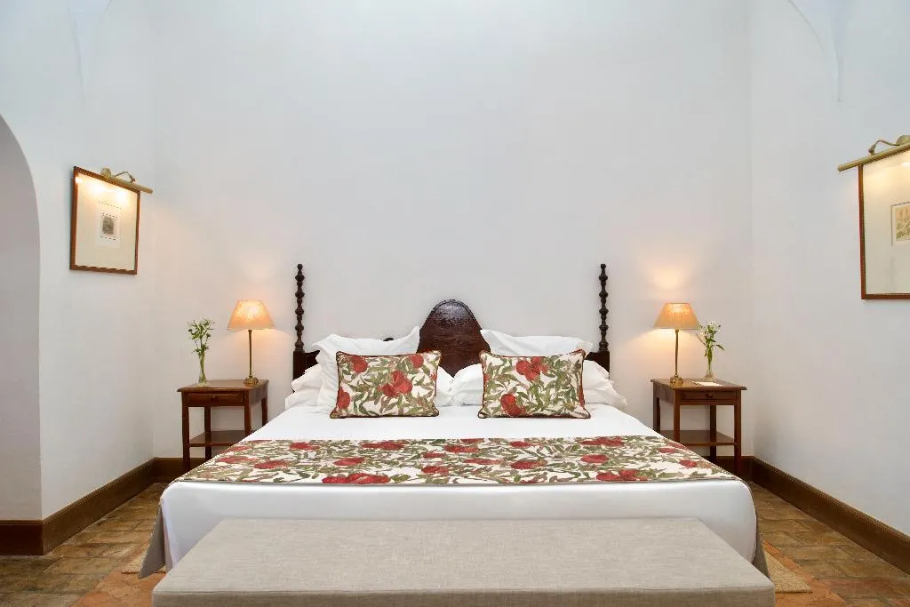 FAMILY ROOM CAPACITY 4 Room, Monasterio de San Francisco, Costa Del Sol