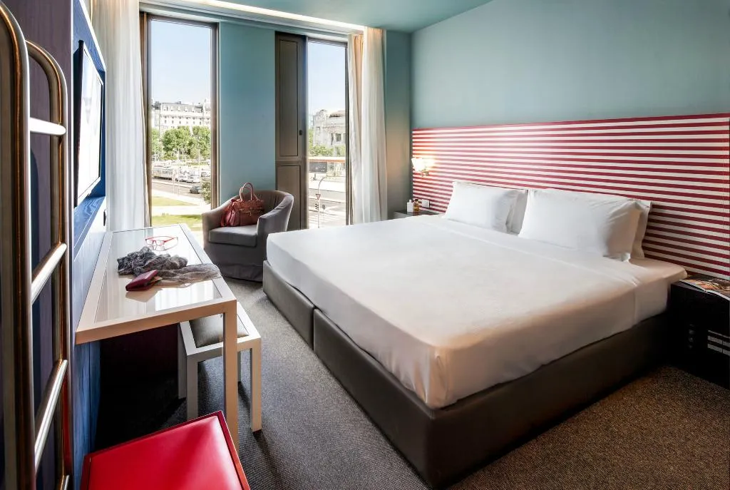 DOUBLE SINGLE USE WITH VIEWS Room, Glam Milano, Milan