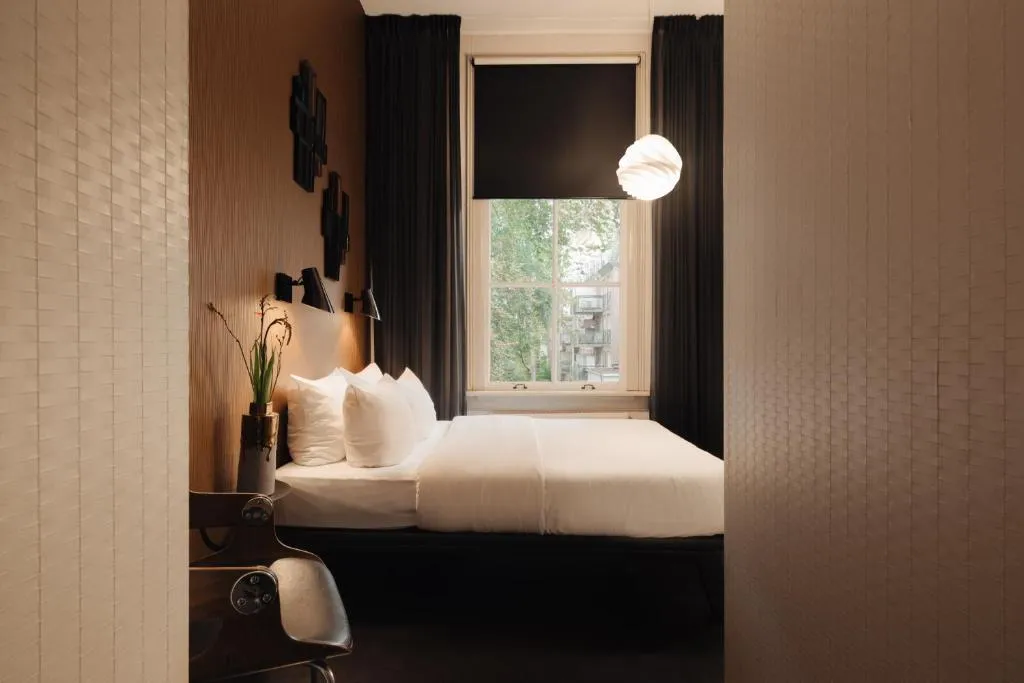 DOUBLE STANDARD Room, Hotel V Frederiksplein, Amsterdam