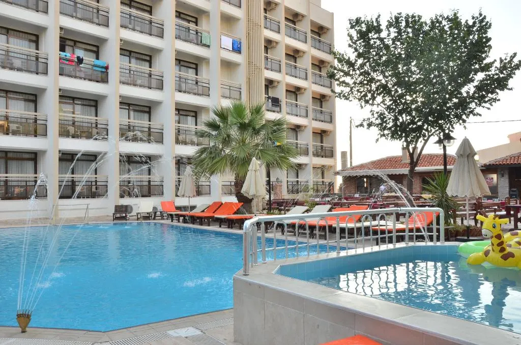 Pool, Esat Otel Kusadasi, Izmir