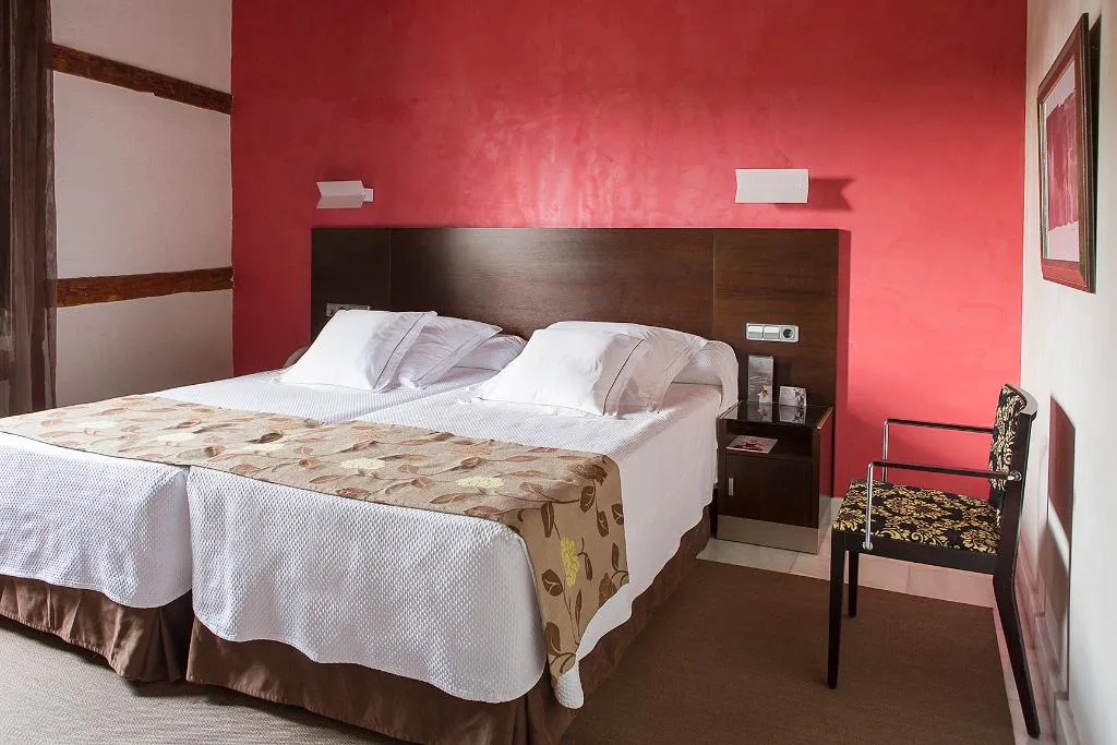 TWIN PREMIUM Room, Pintor el Greco, Madrid