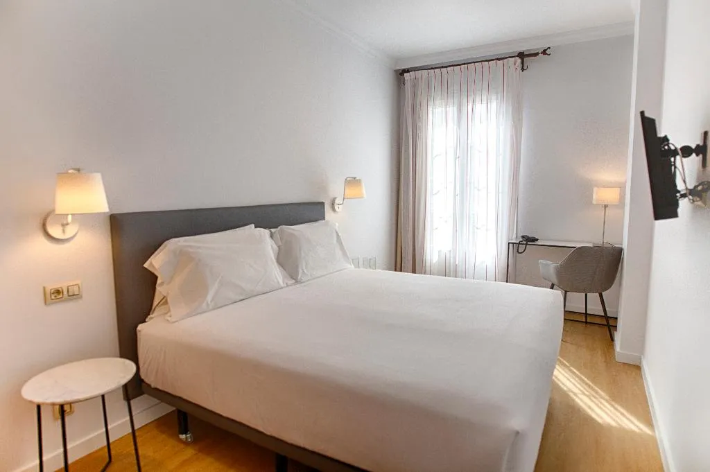 TRIPLE STANDARD Room, Sercotel Tribuna Malaga, Costa Del Sol