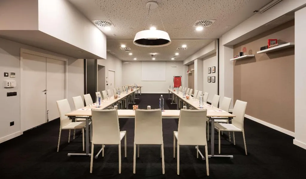Conferences, NH Collection Madrid Suecia, Madrid