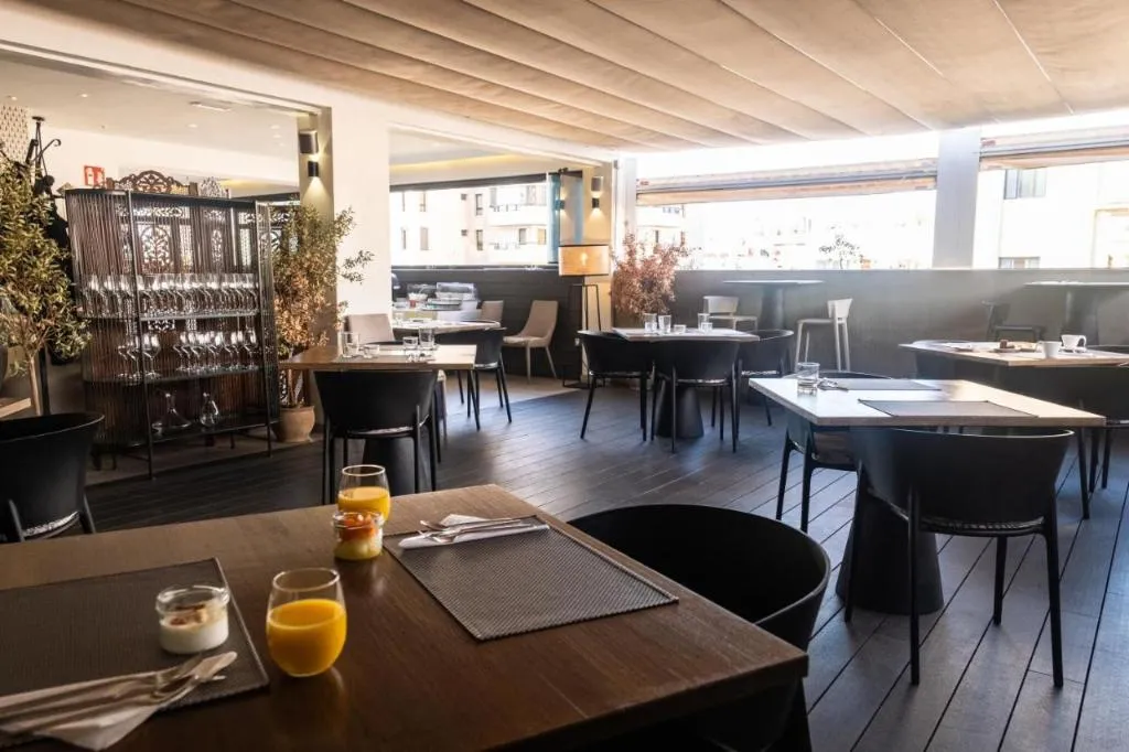 Terrace, Adonis Capital, Tenerife