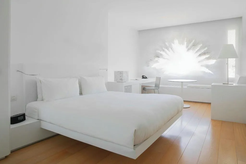 DOUBLE SUPERIOR WITH VIEWS Room, Renaissance Barcelona Fira, Barcelona