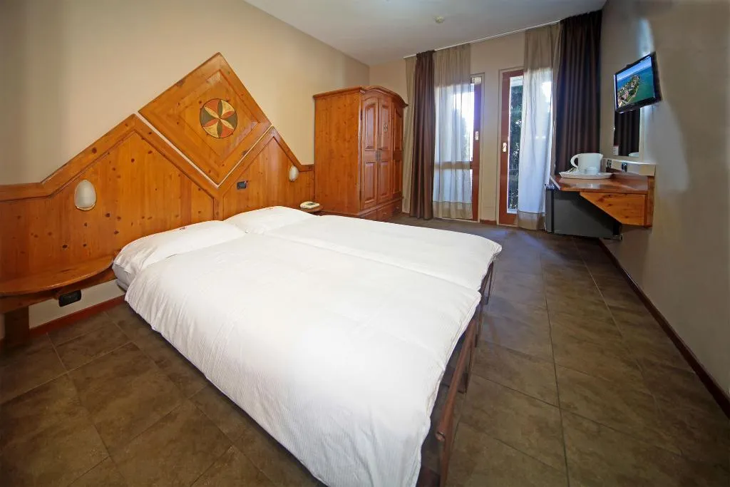 TRIPLE STANDARD Room, Smeraldo, Milan