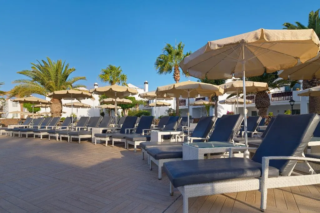 Pool, H10 White Suites Boutique Hotel - Adults Only, Lanzarote
