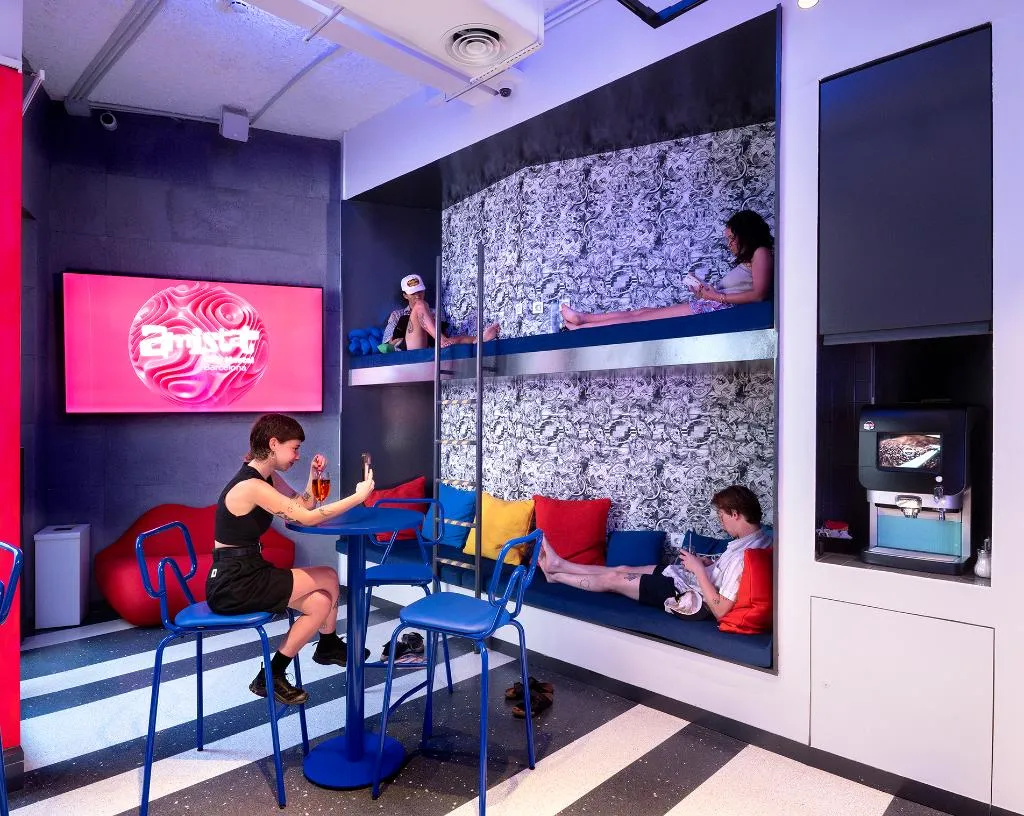 Lobby, Amistat City Hostel, Barcelona
