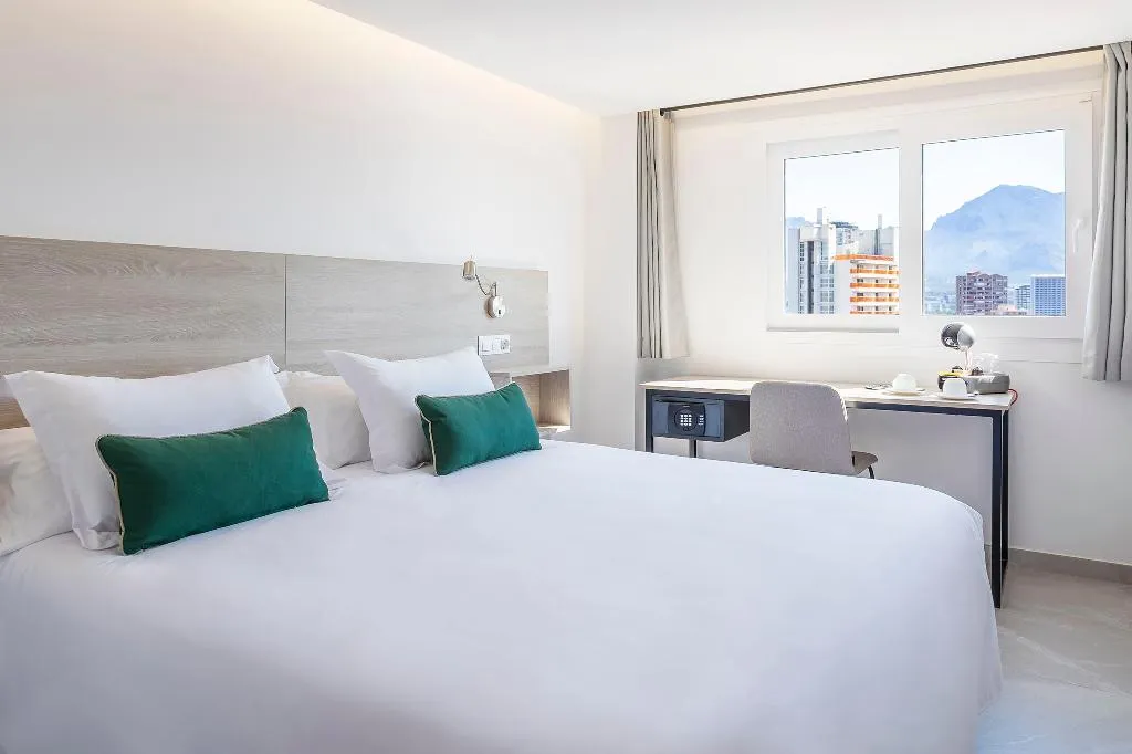 DOUBLE STANDARD Room, Halley Hotel & Apartments Affiliated by Meliá, Costa Blanca