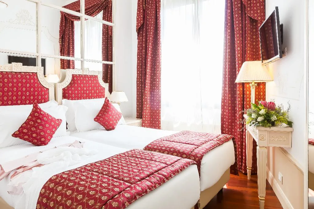 TWIN SUPERIOR Room, Radisson Blu Ghr Hotel Rome, Rome