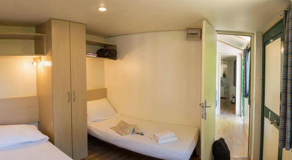 BUNGALOW CAPACITY 4 Room, Camping Tiber, Rome