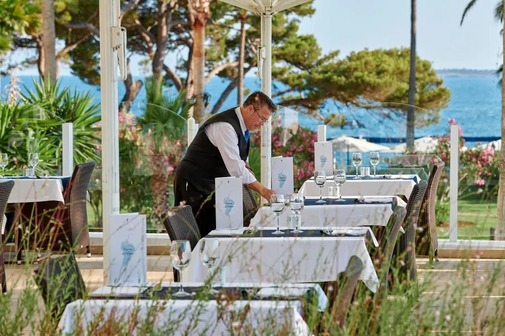 Restaurant, Hipotels Eurotel Punta Rotja, Majorca