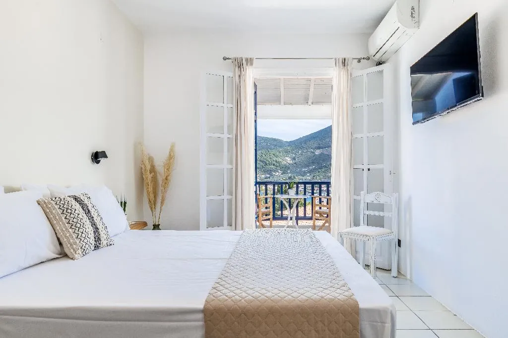 Room, Aperitton, Skiathos
