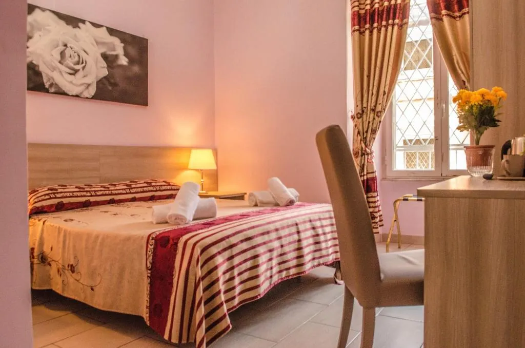 Room, Guest House Castle, Naples