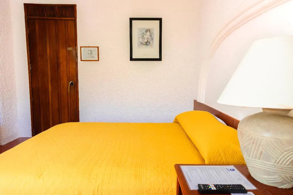 Room ECONOMY Room, Antillano, Cancun Area