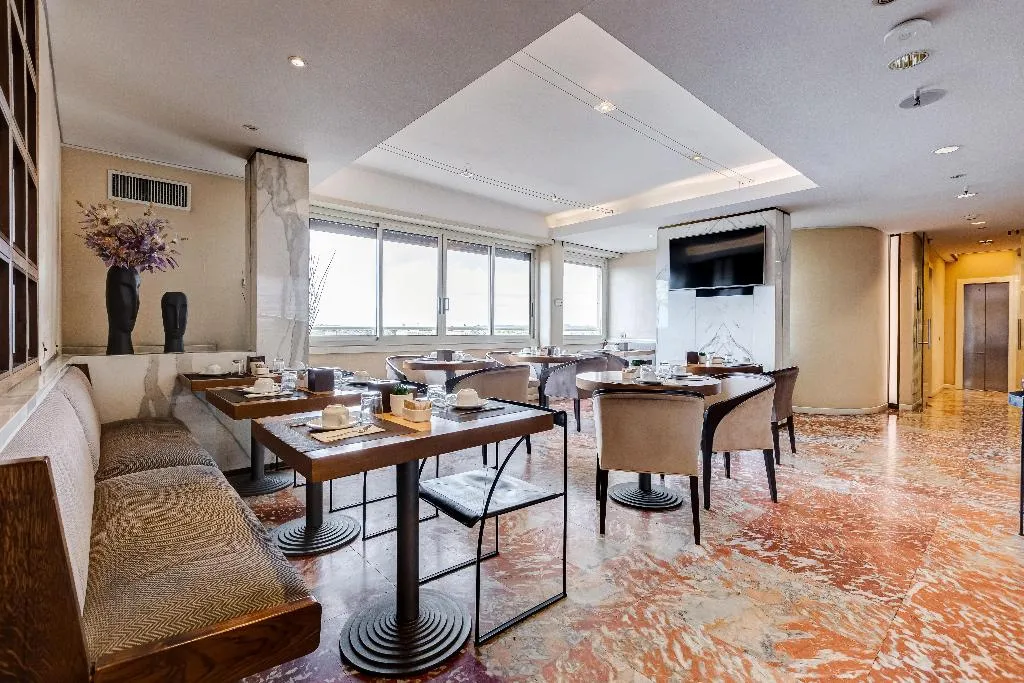 Restaurant, Best Western Hotel Piccadilly, Naples