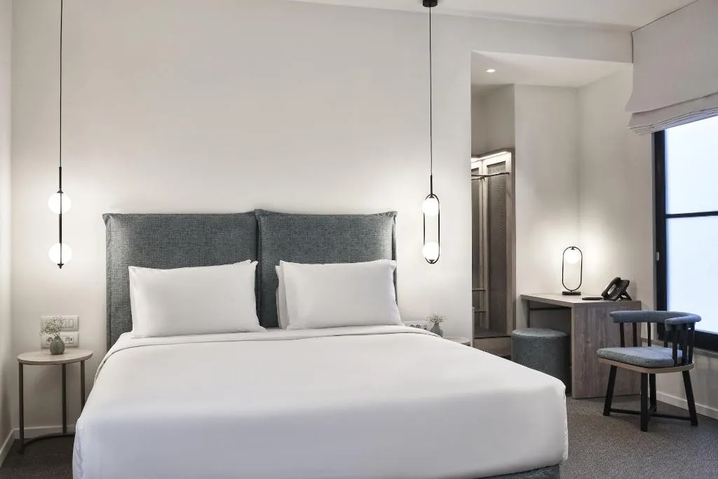 Room, NLH Monastiraki, Athens