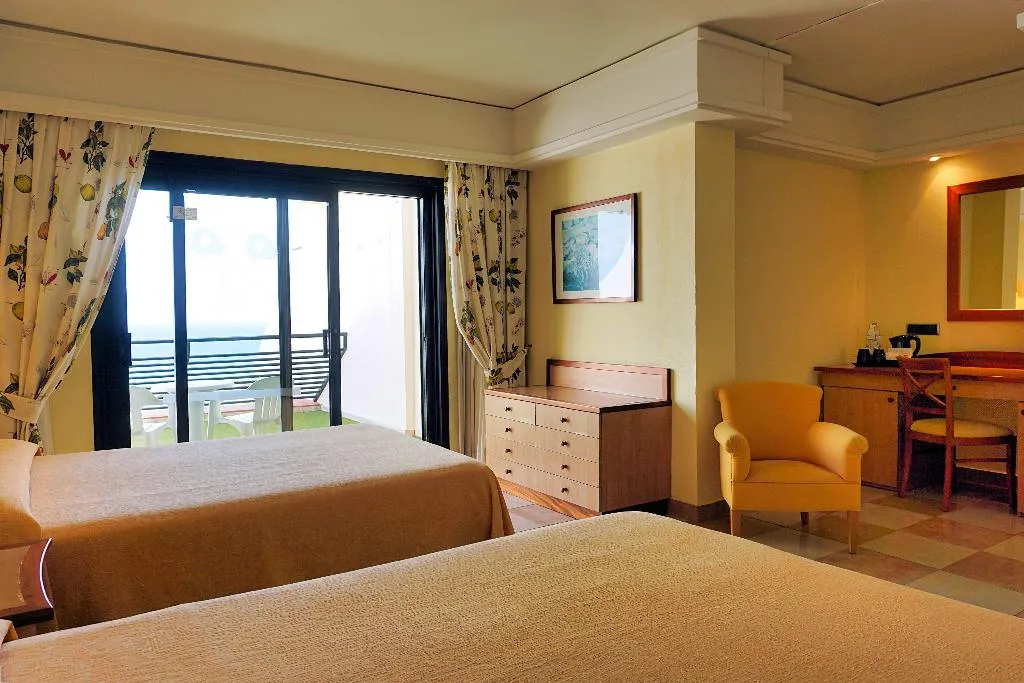 Double or Twin SIDE SEA VIEW Room, SBH Crystal Beach Hotel & Suites, Fuerteventura