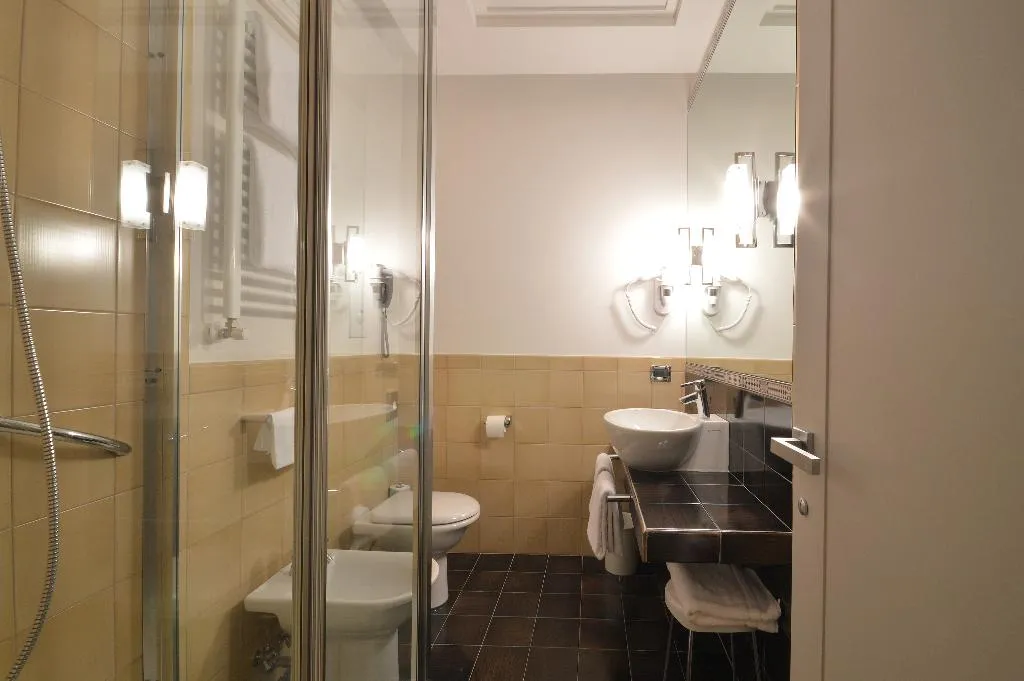 JUNIOR SUITE STANDARD Room, Palazzo Esedra, Naples