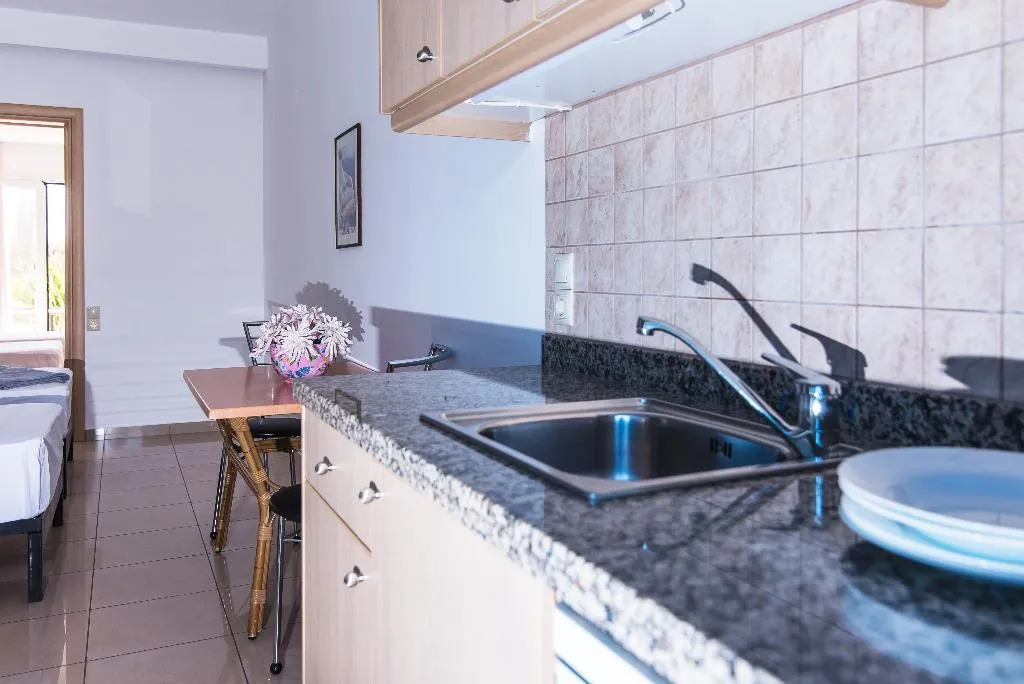 APARTMENT SUPERIOR ONE BEDROOM Room, Real Palace, Crete