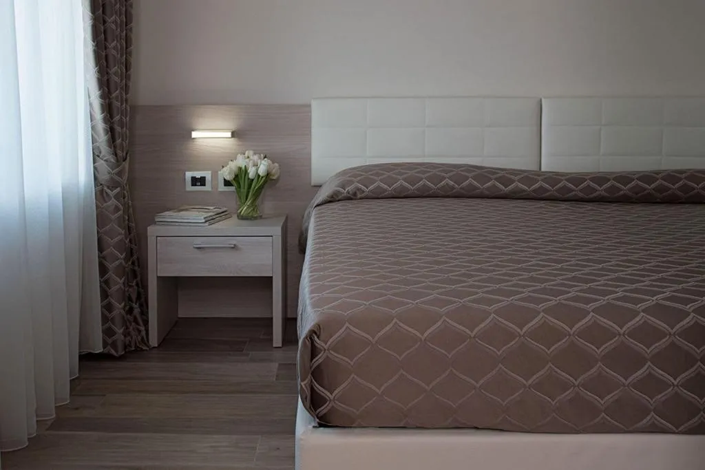 Room, Expo Hotel Milan, Milan